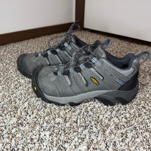 KEEN Utility Women’s Size 6 Steel Toe Work Hiking Shoes Gray ASTM F2413